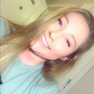 Meet your Posher, Juliana